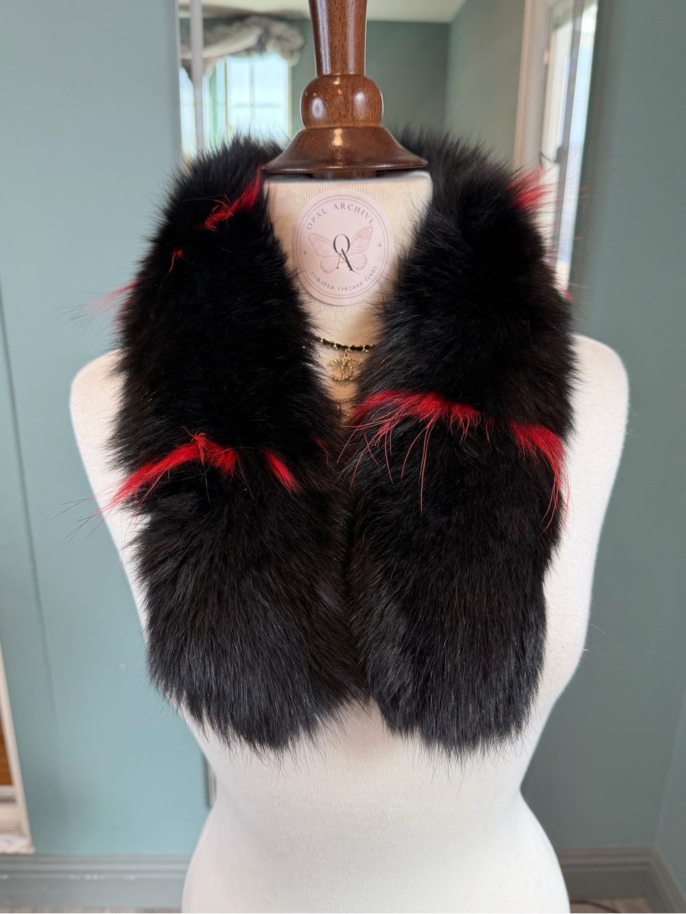 Vintage Genuine Fox Fur Collar Black Red Statement Fur Stole Scarf Y2K Mob Wife